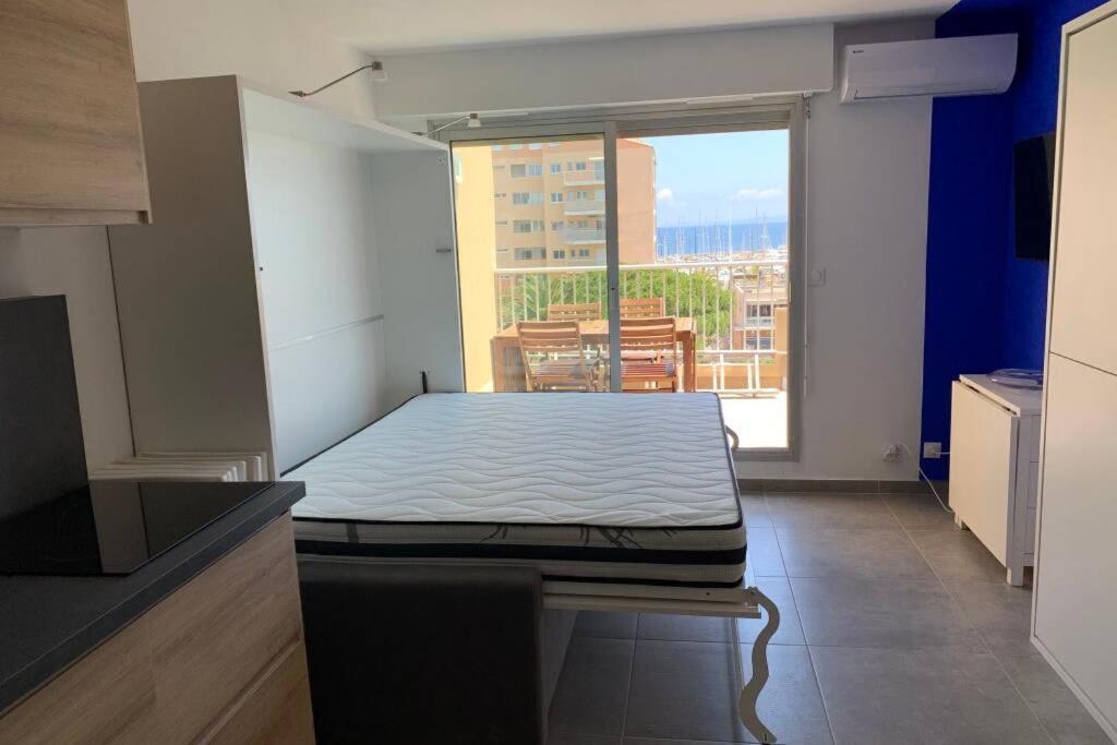 L'Effet Mer, Duplex Sur Le Port Avec Ses 2 Terrasses Vue Mer Hyères Exteriér fotografie